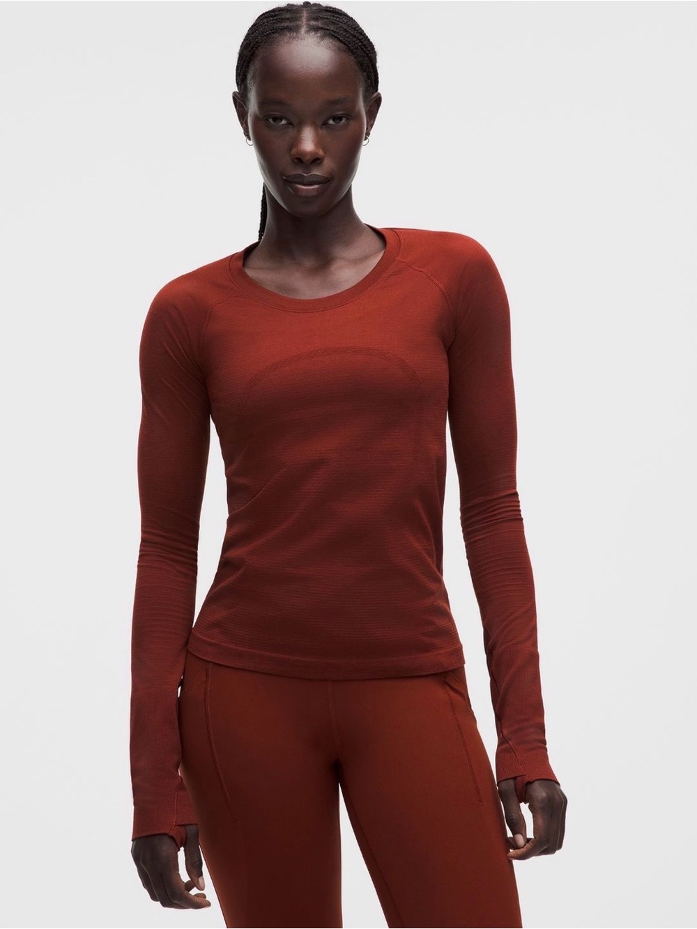Lululemon Swiftly Tech Long-Sleeve Shirt 2.0
Race Length